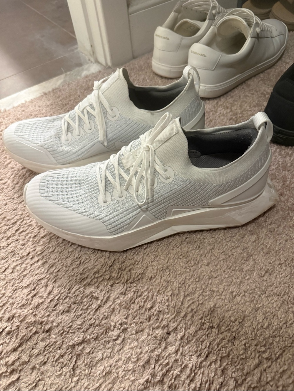 allbirds Men's White Knit Performance Sneakers